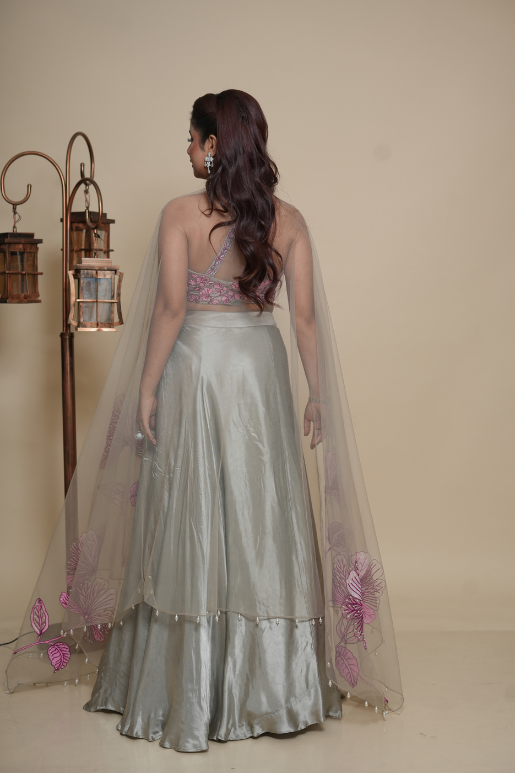 Hania Lehenga