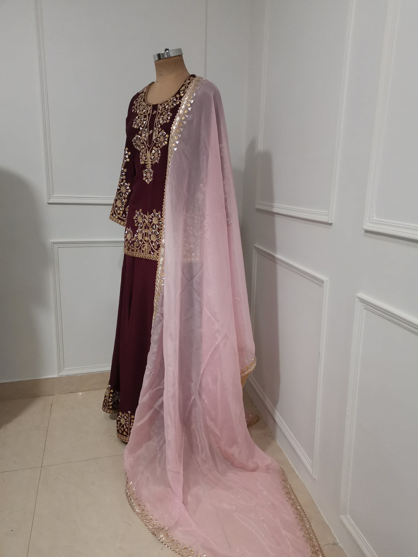 Gota Patti Suit
